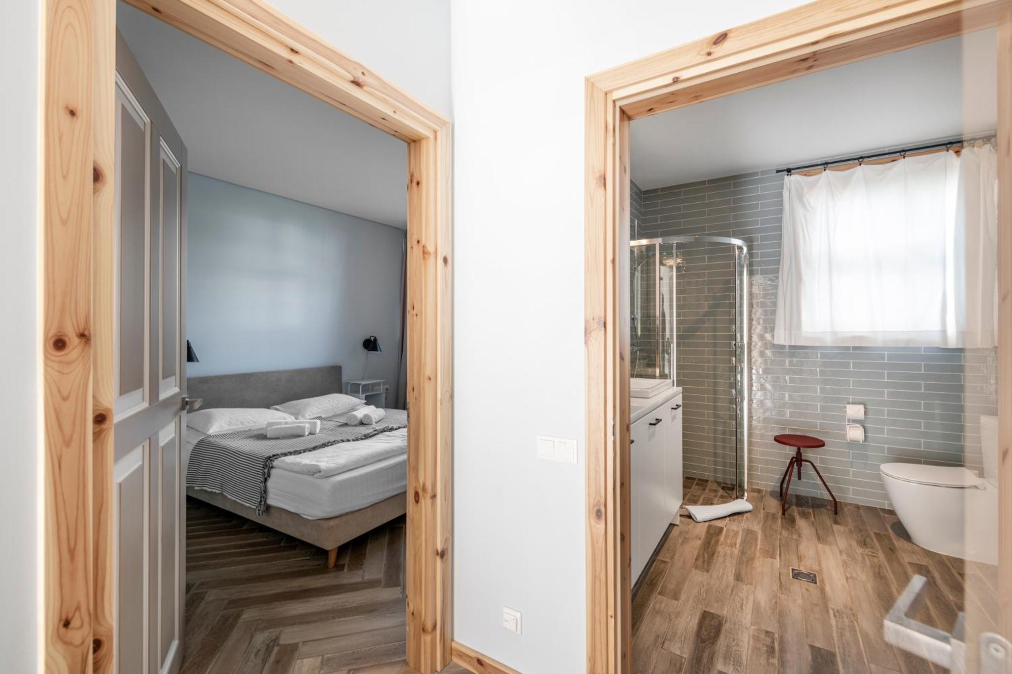Uz Juru Mariu Apartman Juodkrantė Szoba fotó